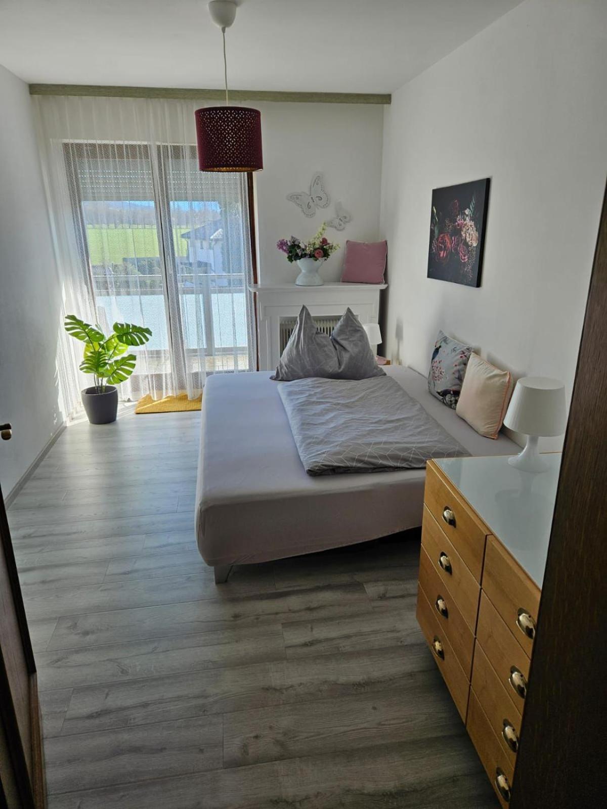 Valerie - Muehlei Alterbachstr 9 *